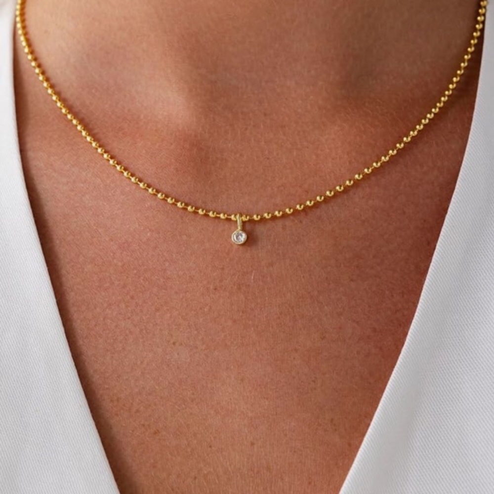 NEW 14K Gold Plated Elegant Gold Necklace with simulate Diamond Pendant